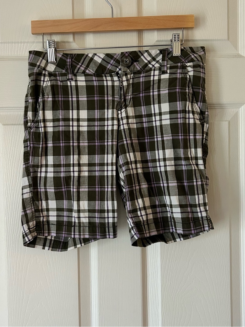 Aeropostale Green Purple White Plaid Shorts - Women's Size 5/6